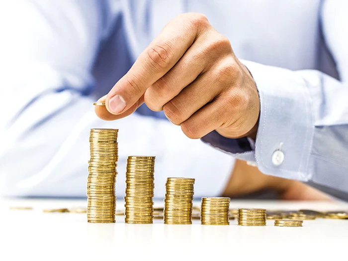 Învaţă să-ţi schimbi puţin tabieturile şi vei vedea că poţi economisi în fiecare lună