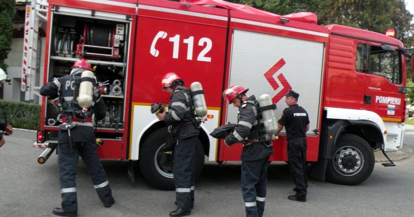 Pompierii civili îşi dovedesc iscusinţa la concursul profesional din 11 iunie FOTO Adevărul