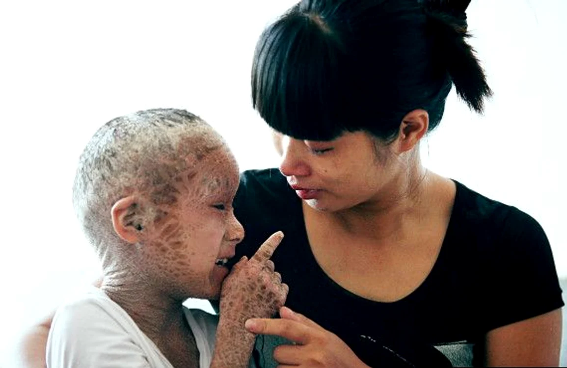 Băiatul peşte (Foto: Imagechina)