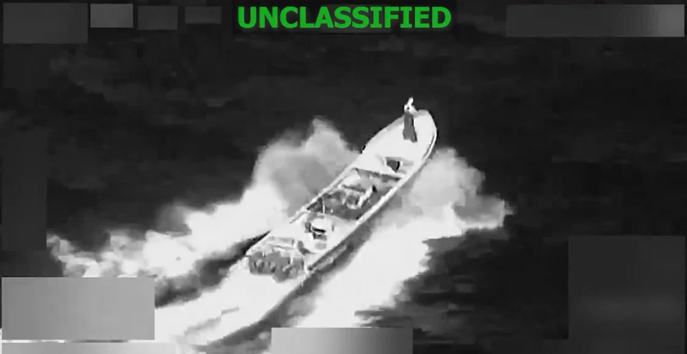 Armata SUA a scufundat o ambarcațiune suspectată de trafic de droguri în Oceanul Pacific: „Doi narco-teroriști au fost uciși, iar unul a supraviețuit”