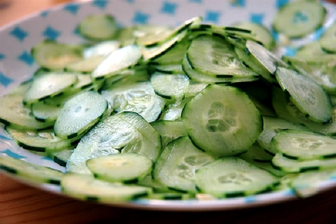 salata de castraveti jpeg