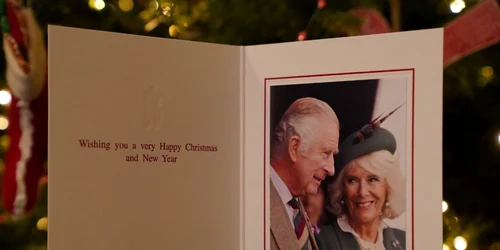Prima felicitare de Crăciun a regelui Charles și a reginei consoarte Camilla  Foto Twitter jpg
