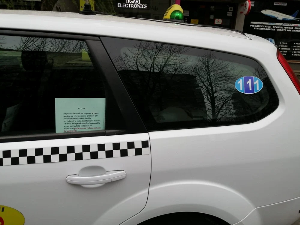 Maşna poate fi găsită în staţiile de taximetrie după anunţ şi după indicativ