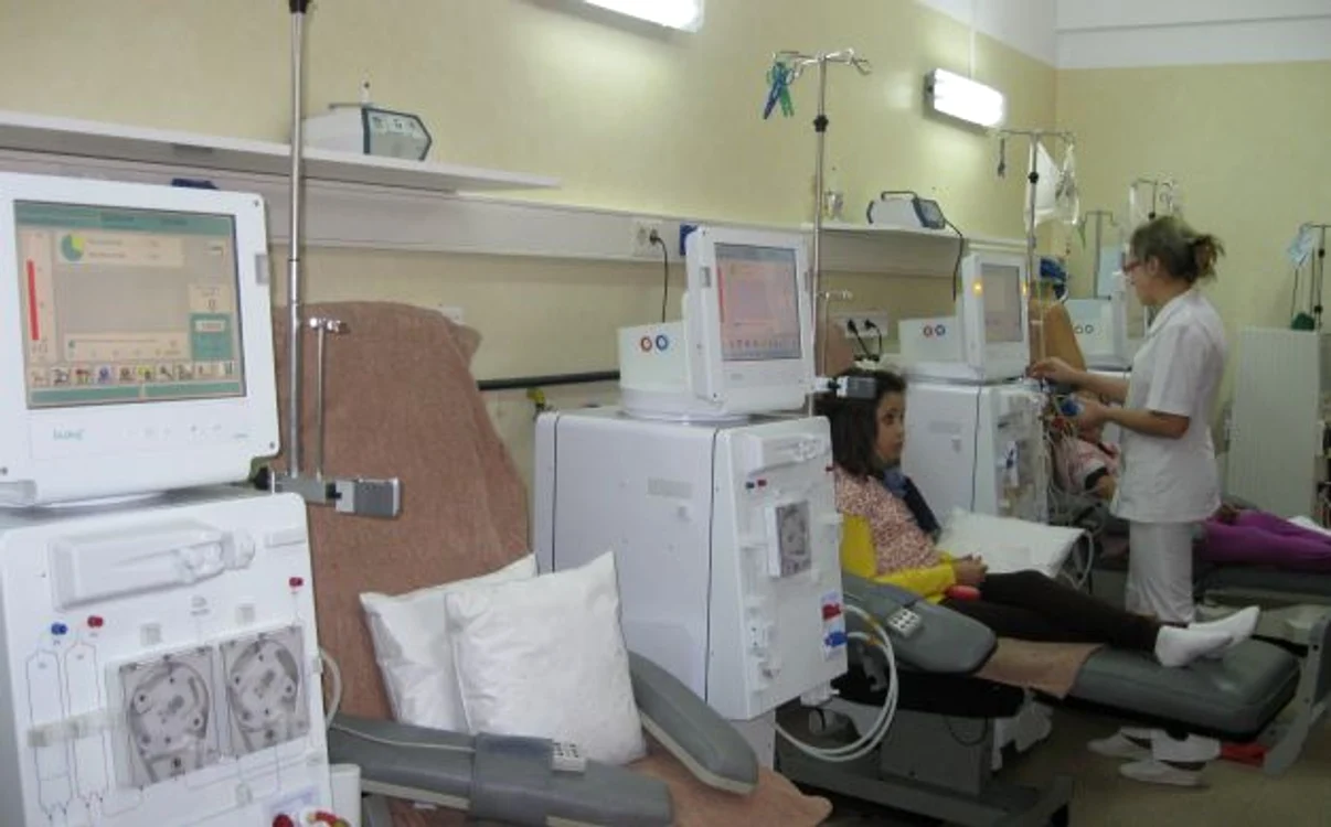 Copii din toată Moldova depind de aparatele de la Iaşi