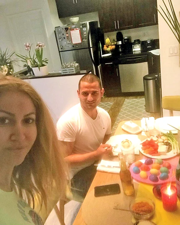 Los Angeles Anamaria Ferentz și iubitul ei, Christopher Flores