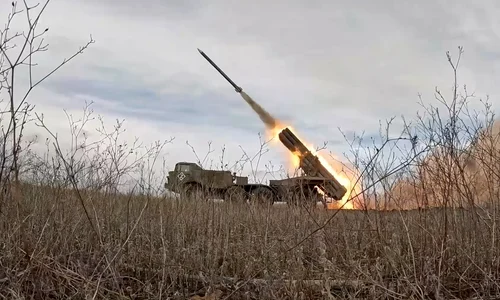 Sistem de lansare de rachete Uragan FOTO EPA EFE jpg