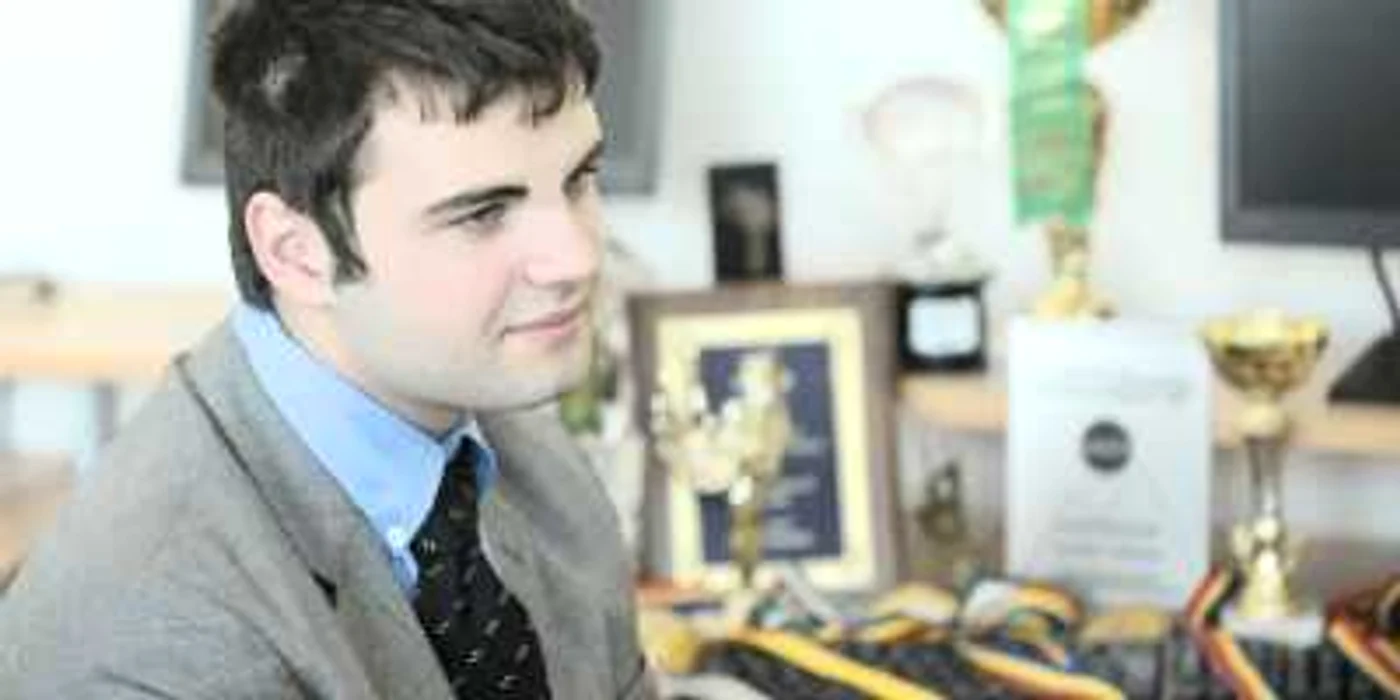 Ionuţ Budişteanu se numără printre elevii vâlceni care au dat astăzi examenul de Bacalaureat, proba scrisă la Limba şi Literatura Română