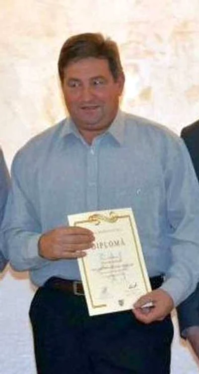 
    Ioan Păcurar, antrenor de tenis la CSO CugirFOTO: ziarulunirea.ro  