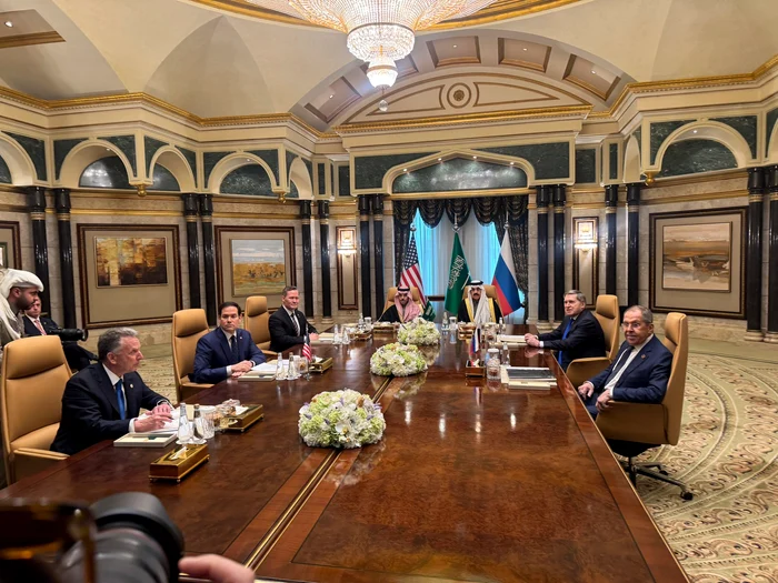 Marco Rubio și Serghei Lavrov au discutat și înainte de întâlnirea din Turcia FOTO: Profimedia