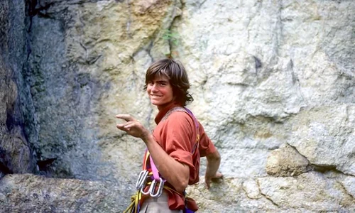 Cadavrul celui mai mare alpinist din lume, găsit în Himalaya la 16 ani după dispariția sa jpeg