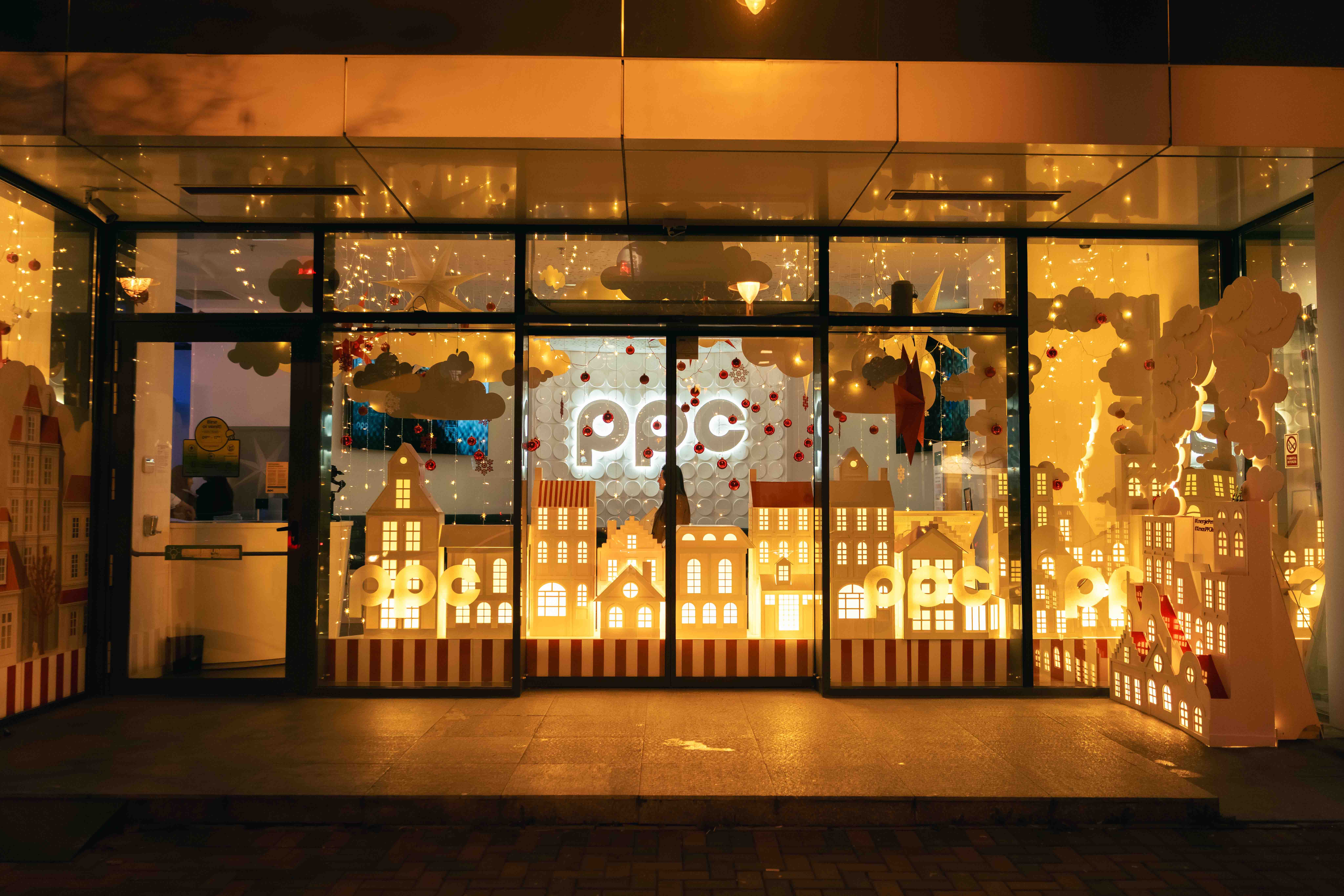 Magazin PPC Craciun 1 jpg