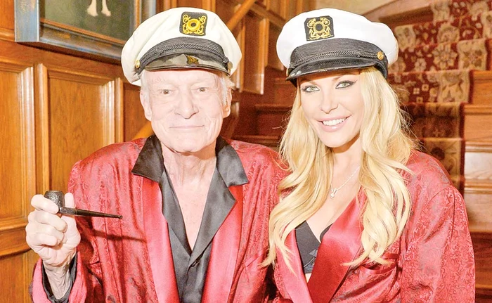 
    Hugh Hefner s-a stins la 91 de ani, în luna septembrie, în braţele soţiei lui, CrystalFoto: Guliver/ Getty Images  