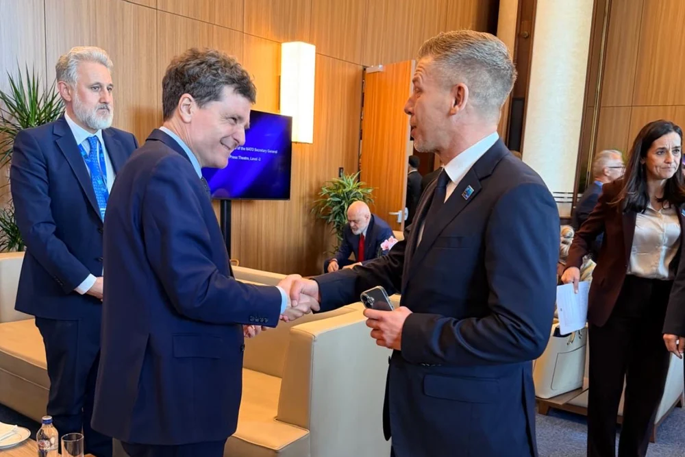 Președintele Nicușor Dan, întâlnire cu premierul ungar Péter Magyar după summitul NATO