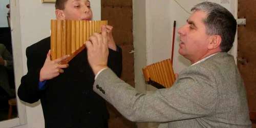 Vasilică a învăţat un cântecel al lui Gheorghe Zamfir