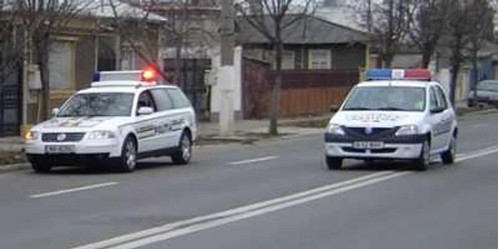 Poliţiştii au plecat în trombă la locul accidentului