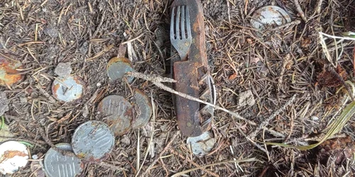 schelet descoperit in muntii Ceahlau foto salvamont neamt jpg