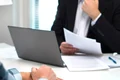 laptop barbat getty images jpg