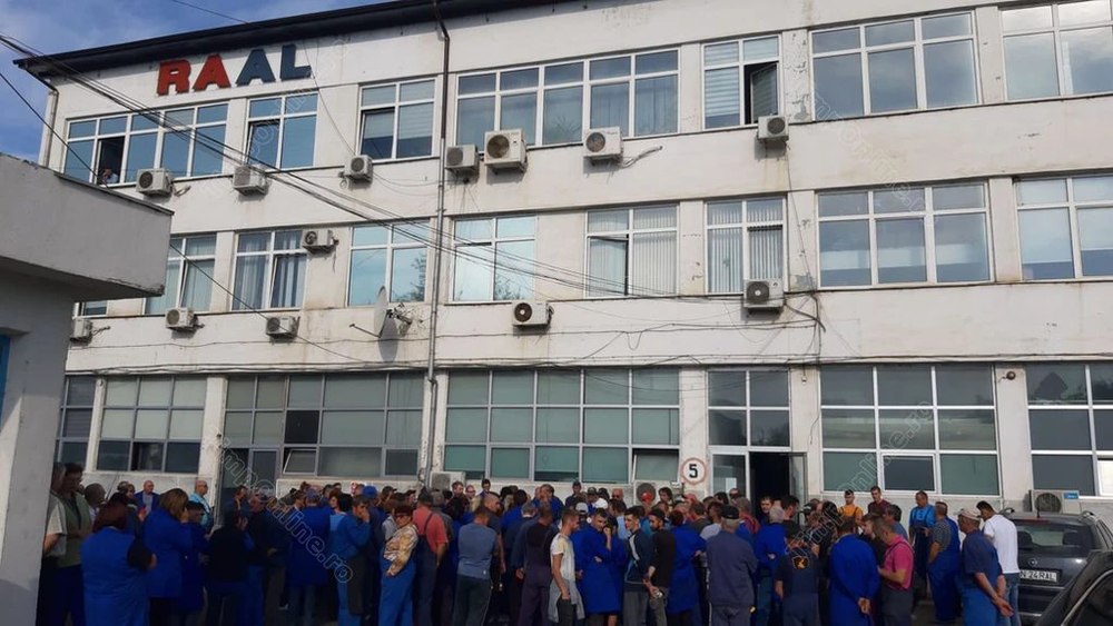 Concedieri masive în Bistrița-Năsăud: 500 de angajați dați afară dintr-o fabrică. „Rata șomajului clar o să crească”