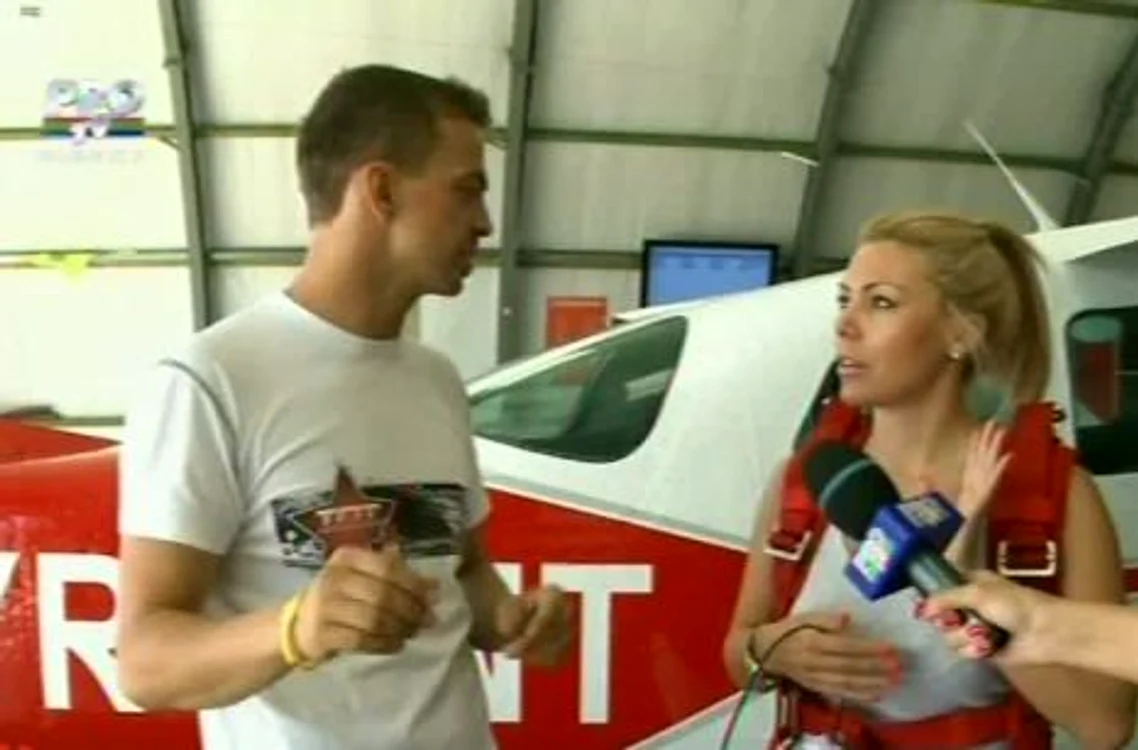 Jasmine a regretat că a sărit din avion (Foto: captură video Pro TV)