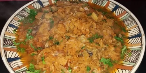 Varza cu carne de peşte