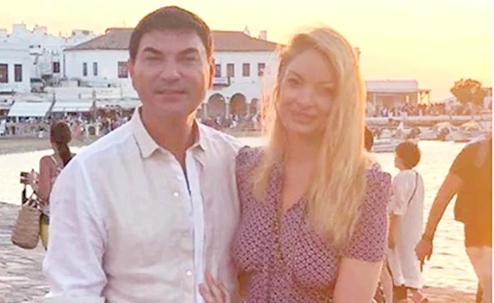 
    Cristi Borcea şi Valentina Pelinel se relaxează în Grecia  