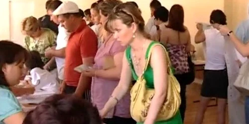 Una din secţiile de votare din Stăuceni, unde au fost observat alegătorii suspecţi