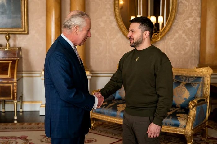 Președintele ucrainean Volodimir Zelenski, primit la Palatul Buckingham de regele Charles al III-lea (foto: Twitter / The Royal Family)