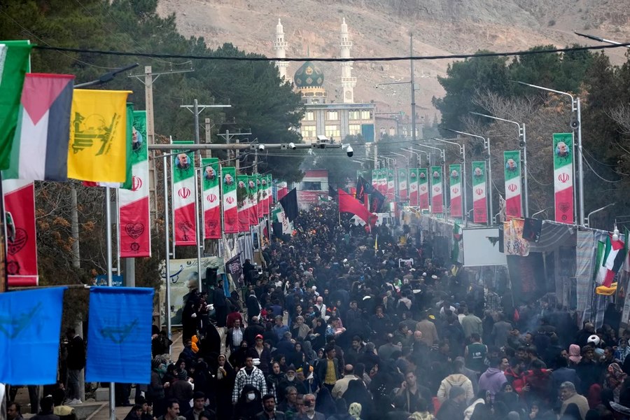 Iranul anunţă că a arestat 35 de persoane în legătură cu atacurile sângeroase de la Kerman