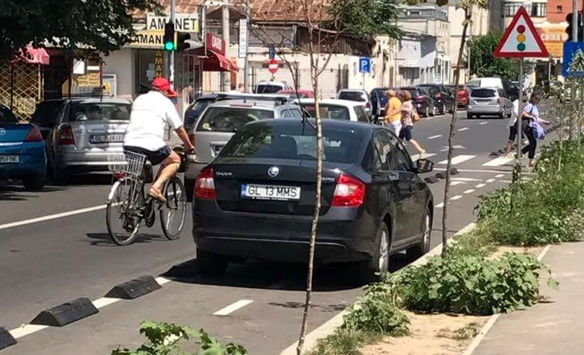 Dezastrul pistelor de biciclete din Galaţi FOTO Costel Crângan
