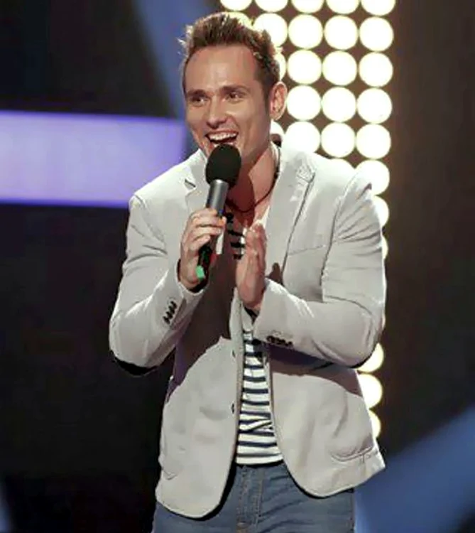 
    David crede că  originile sale  britanice l-au  împiedicat să meargă  mai departe în concurs (FOTO: Pro TV)  