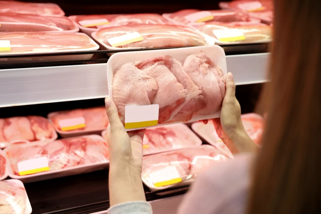 Carne de pui la caserolă. FOTO Shutterstock
