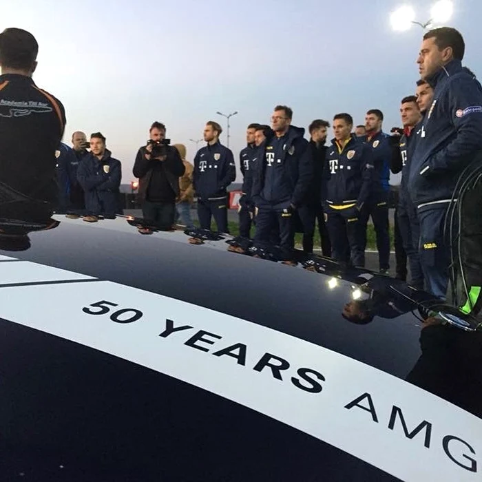 Naţionala lui Contra, în vizită la Crevedia