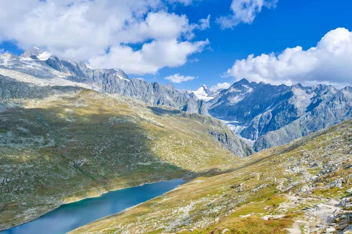 Doi alpiniști dispăruți de 34 de ani, găsiți în Elveția/ sursa pexels