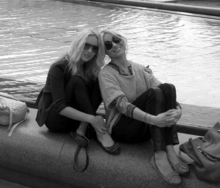Alina şi Laura Cosoi, împreună la Paris (Arhiva personală)