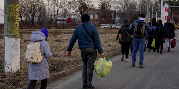 Refugiati ucrainieni în Vama Siret FOTO Inquam Photos / Casian Mitu