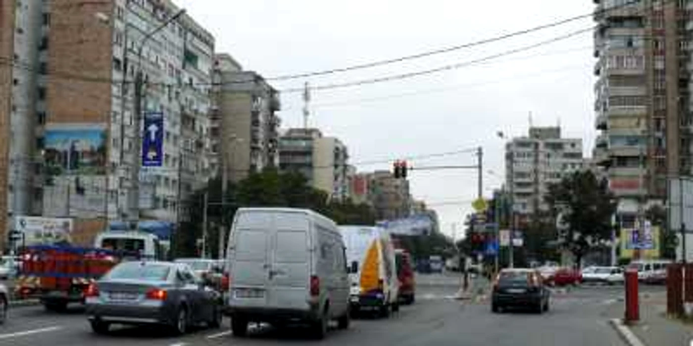 Joi, între orele 11.15 şi 12.30, circulaţia rutieră va fi oprită în municipiul Buzău pe Bulevardul Unirii