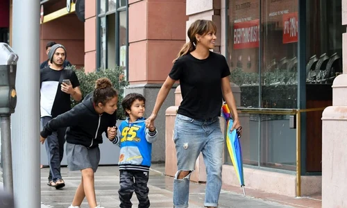 Halle Berry takes daughter Nahla to the dentist jpeg