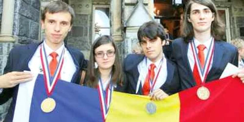 Membrii lotului olimpic la chimie
