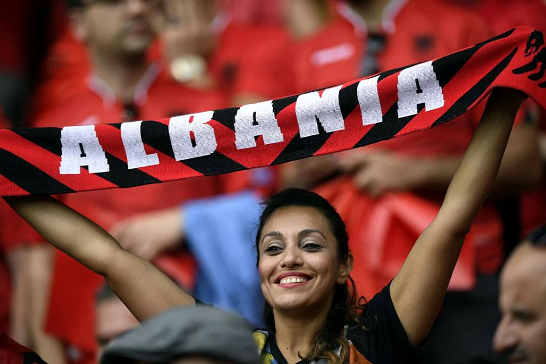 Albanezii sunt susţinuţi la Euro 2016 de câteva zeci de mii de fani