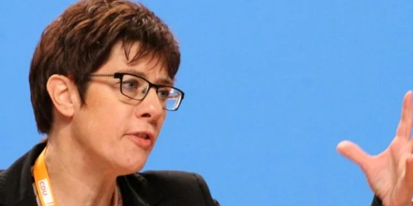 Annegret Kramp-Karrenbauer