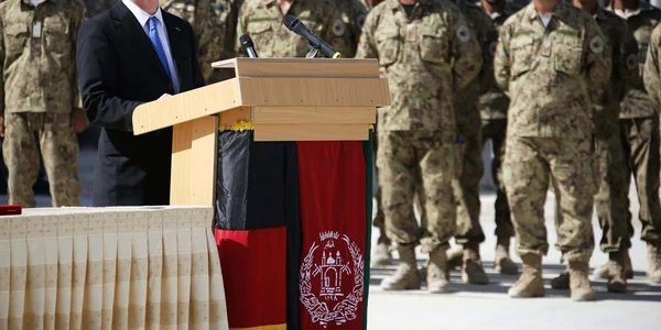 Thomas de Maiziere in Afganistan REUTERS