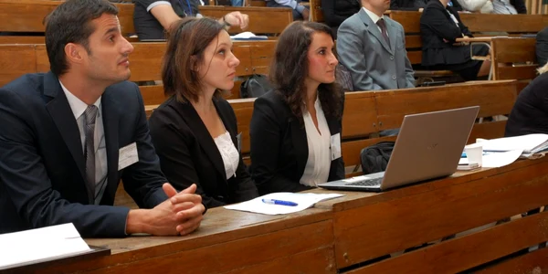 conferinta 