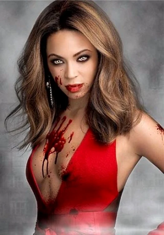 Beyonce, una dintre cele mai sexy femei-vampir