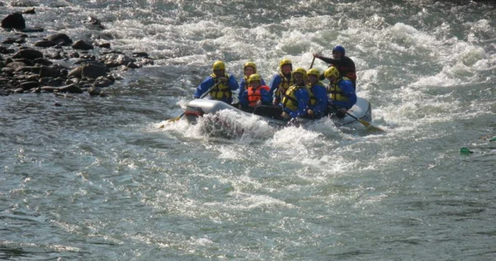 Rafting cu Extreme Zone