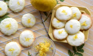 Fursecuri cu lamaie Sursa foto shutterstock 2308343029 jpg