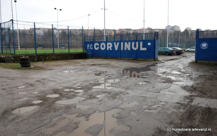 stadionul michael klein hunedoara foto daniel guta adevarul