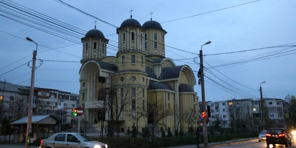 Biserica „Adormirea Maicii Domnului“ Iaşi
