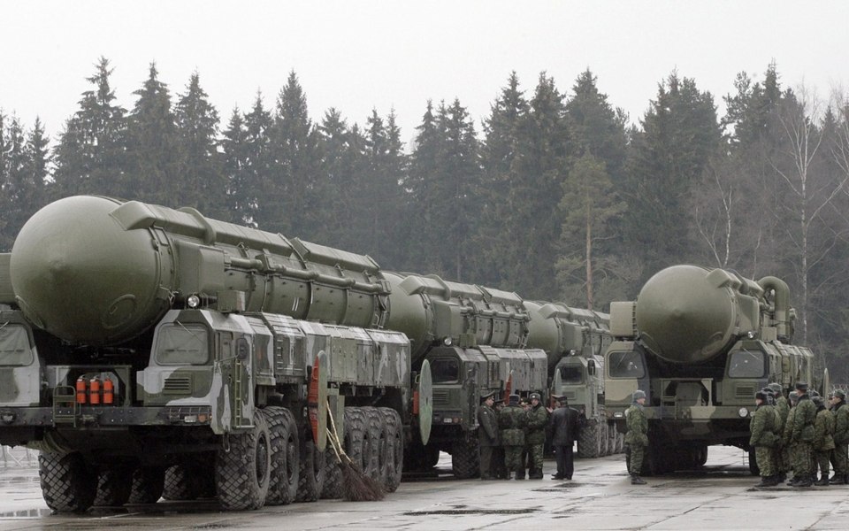  Atacul nuclear este puțin probabil, în ciuda avertismentelor lui Putin, afirmă serviciile de informații ale SUA