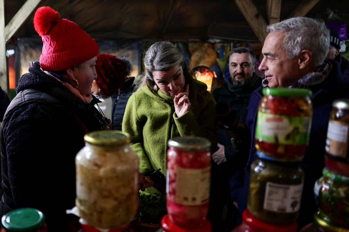 Georgescu și soția în plină campanie de imagine. FOTO: Profimedia