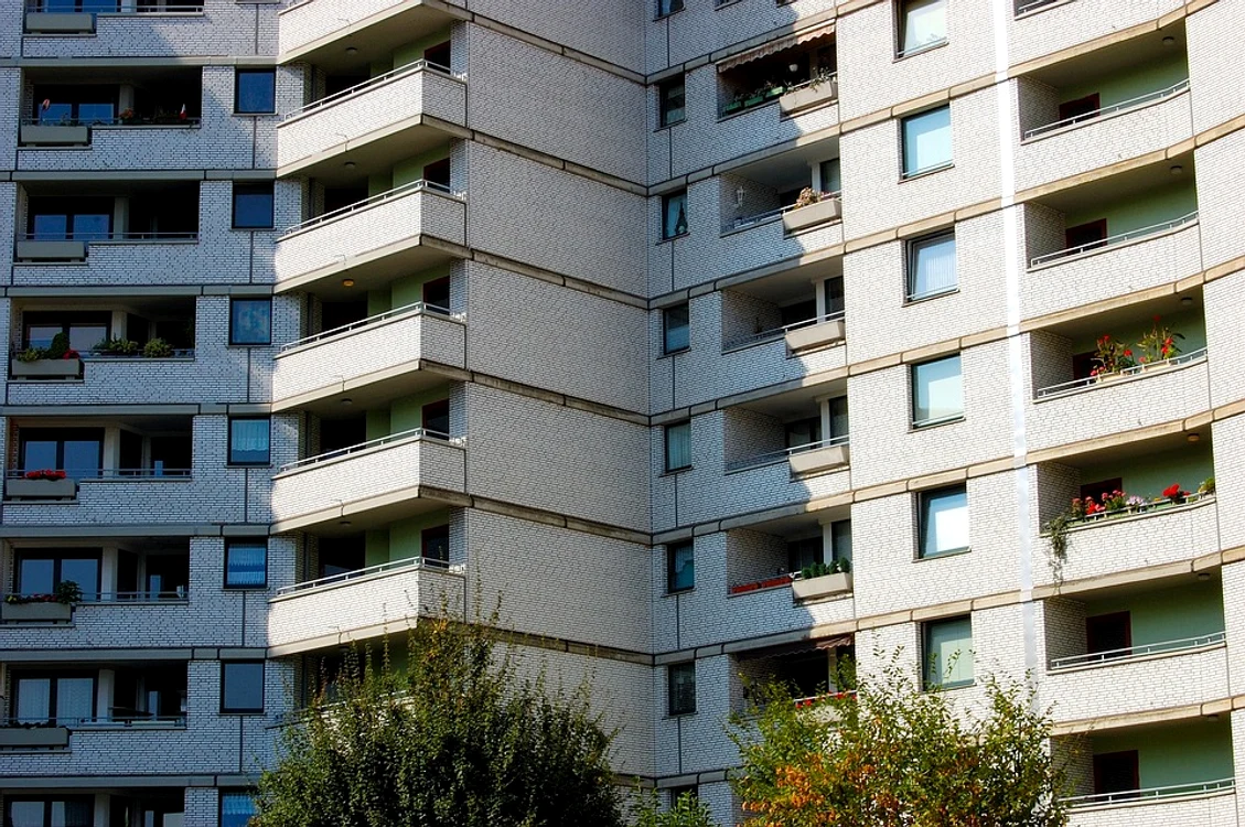 Clădire cu apartamente / foto: Pixabay